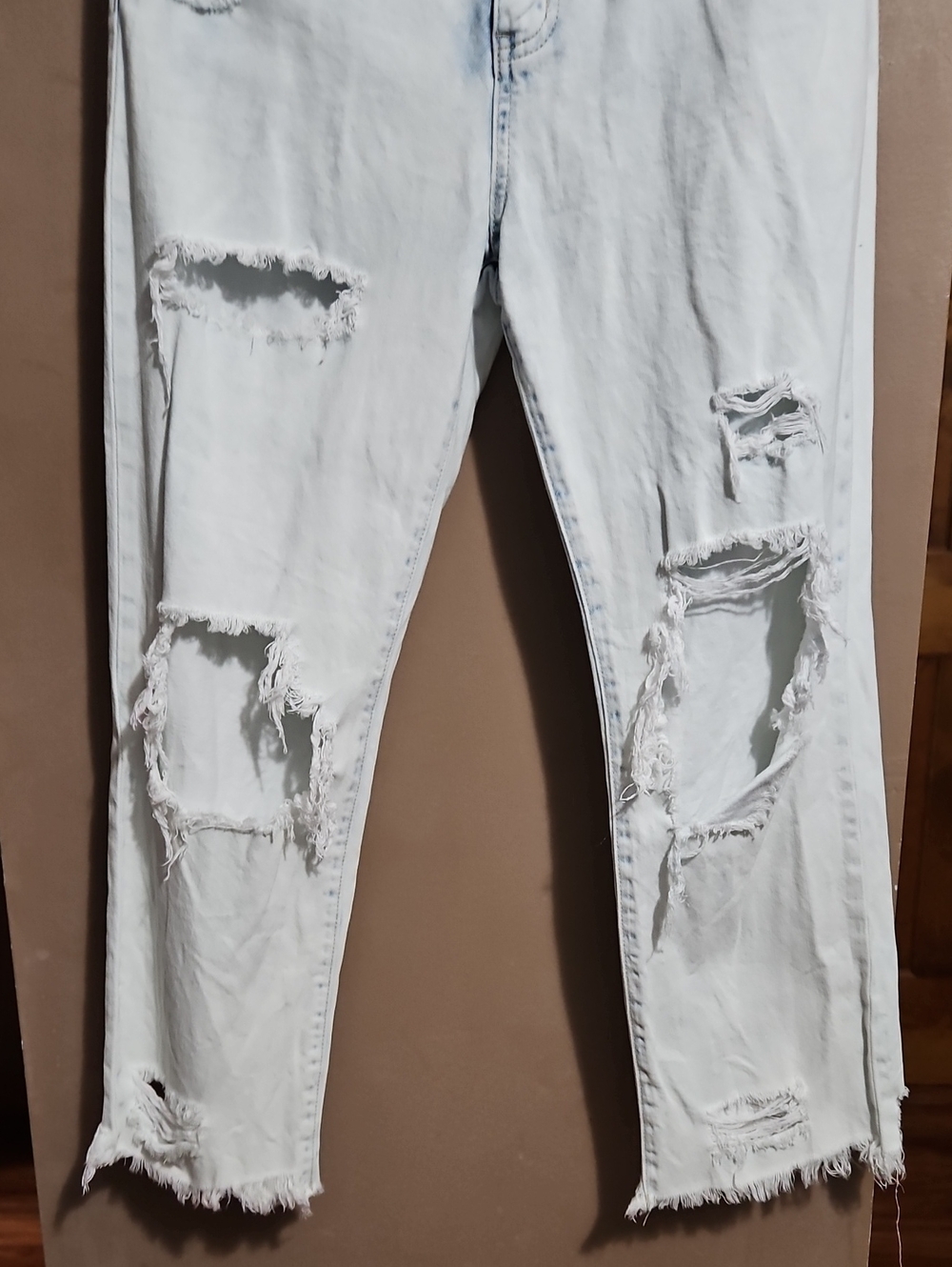 Lovervet 90's Vintage Super High-Rise  Distressed Straight-Leg Jeans-NWOT - Picture 5 of 11